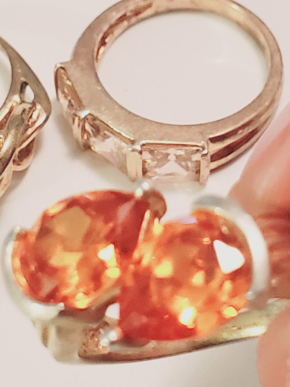 8 Rings, items # A- 2483-2490,. wt. 33 grams. - Picture 13 of 16